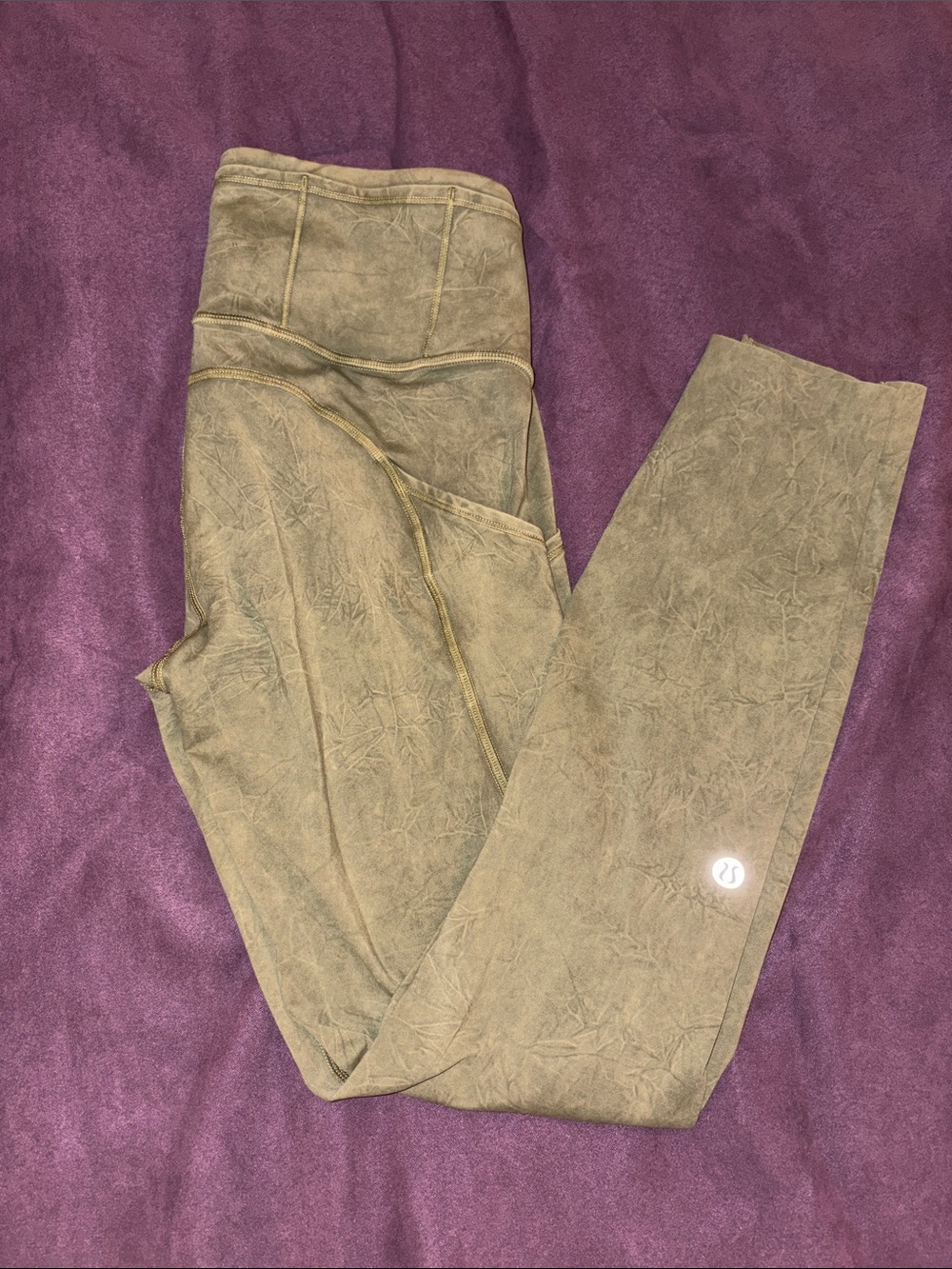 Lululemon olive green full length leggings